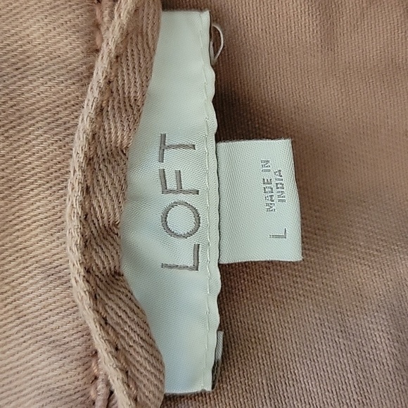 Loft Jacket - Picture 2 of 4